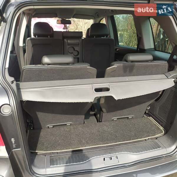 Мінівен Opel Zafira 2011 в Харкові