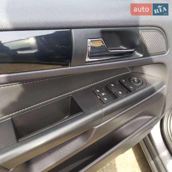 Мінівен Opel Zafira 2011 в Харкові