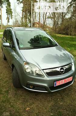 Минивэн Opel Zafira 2006 в Ровно