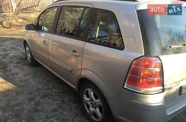 Минивэн Opel Zafira 2007 в 