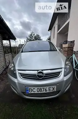 Opel Zafira 2011