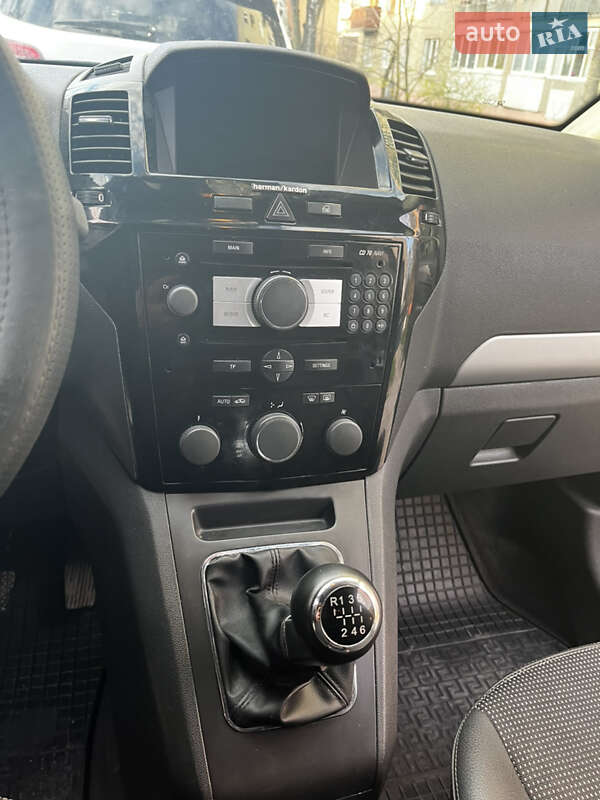 Мінівен Opel Zafira 2008 в Тернополі