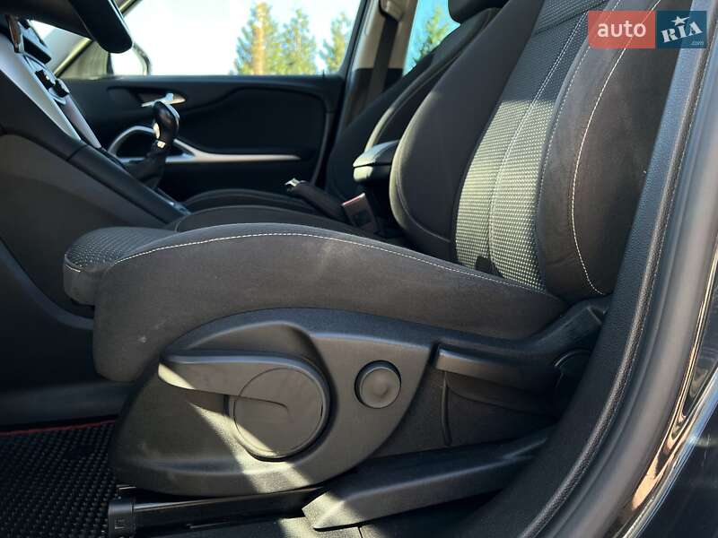 Мінівен Opel Zafira 2014 в Калуші