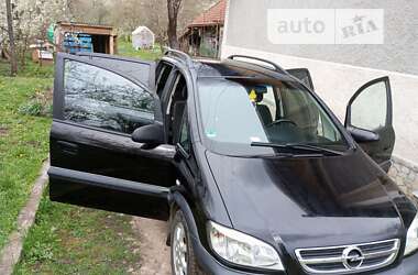 Минивэн Opel Zafira 2003 в Самборе