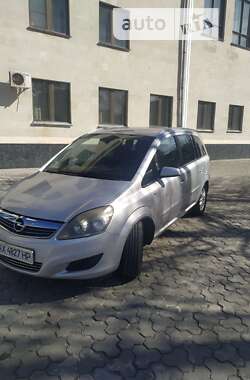 Минивэн Opel Zafira 2008 в Харькове