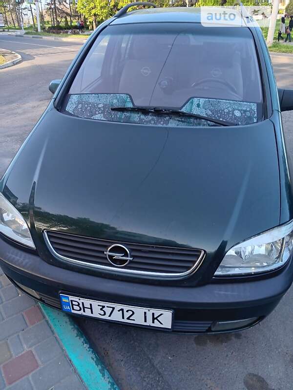 Opel Zafira 2002