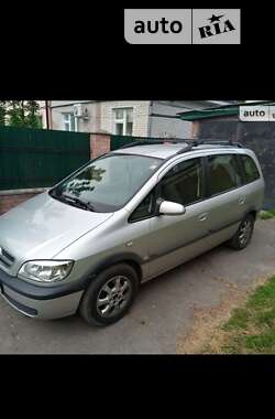 Минивэн Opel Zafira 2004 в Сумах