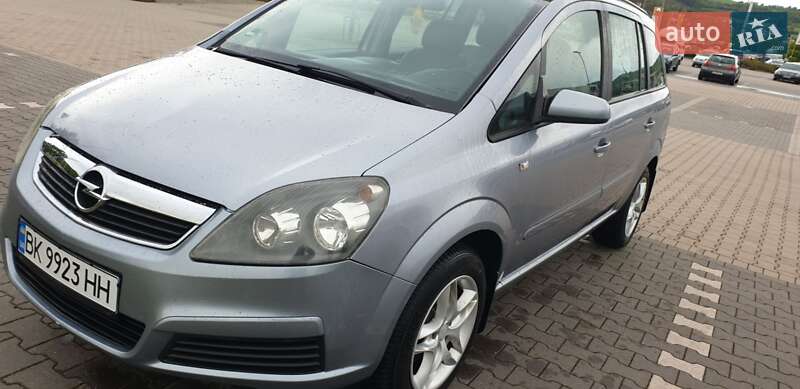 Мінівен Opel Zafira 2007 в Луцьку