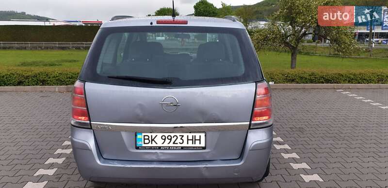 Мінівен Opel Zafira 2007 в Луцьку