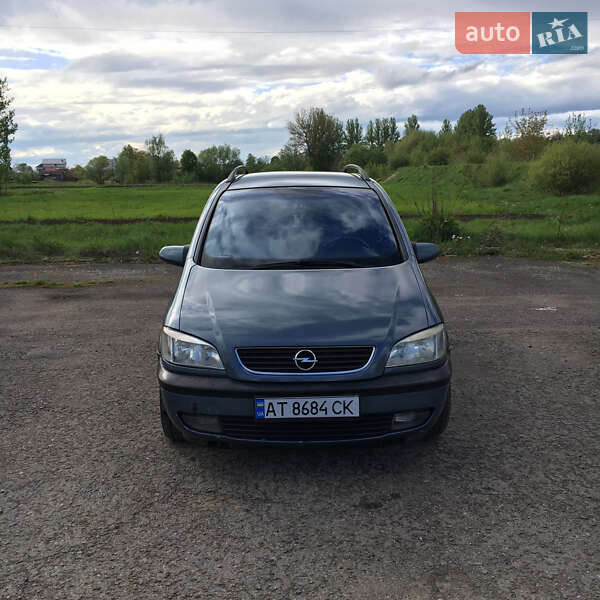 Opel Zafira 2001