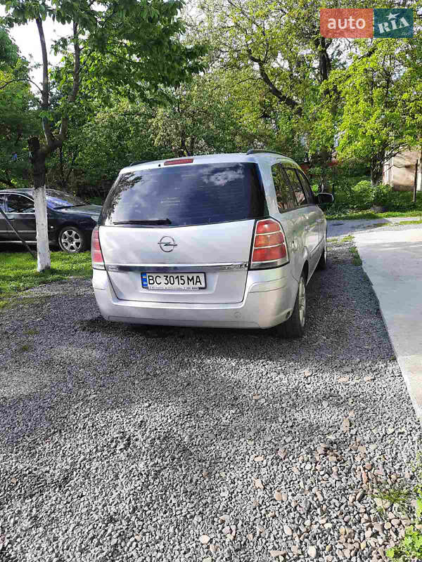 Мінівен Opel Zafira 2007 в Дрогобичі