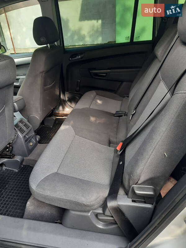 Мінівен Opel Zafira 2007 в Дрогобичі