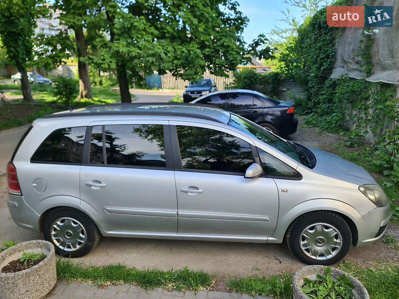 Минивэн Opel Zafira 2006 в Днепре фото 2 Минивэн Opel Zafira 2006 в Днепре