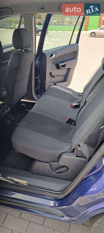 Мінівен Opel Zafira 2008 в Одесі