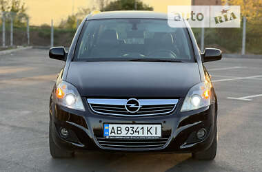 Минивэн Opel Zafira 2011 в Виннице