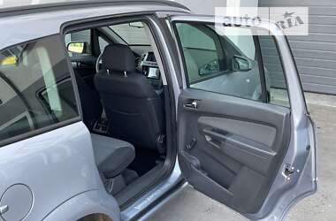 Минивэн Opel Zafira 2005 в Виннице