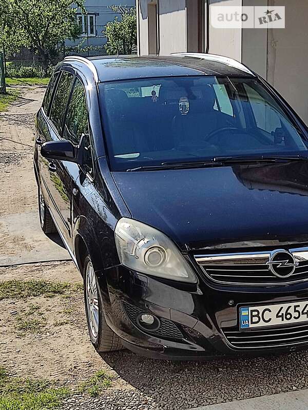 Минивэн Opel Zafira 2009 в Жидачове