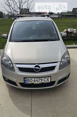 Минивэн Opel Zafira 2008 в Виннице