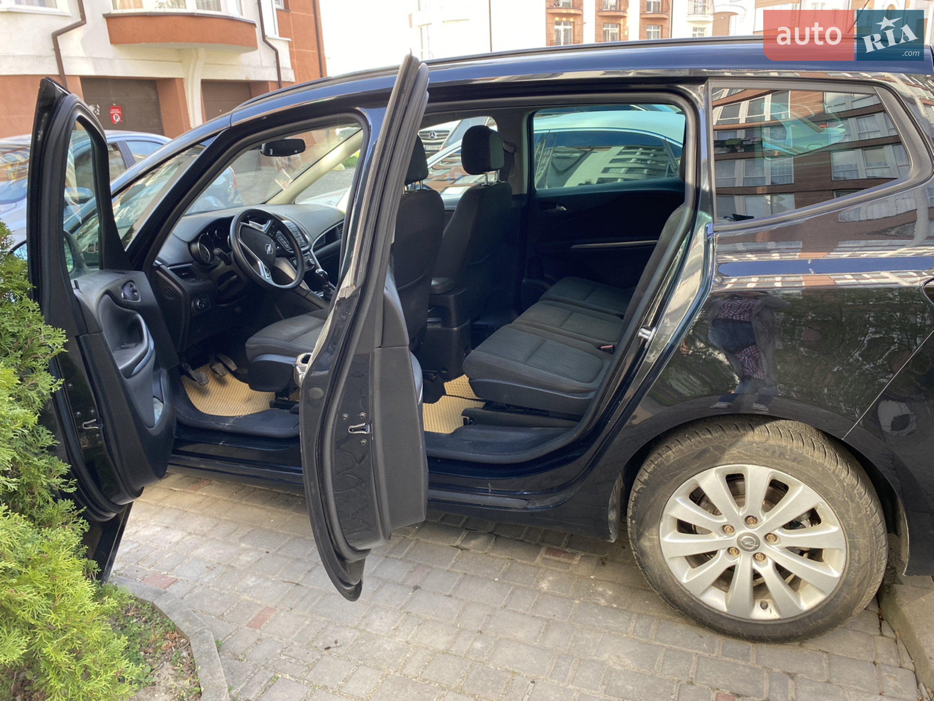 2012 Opel Zafira - мініатюра 10