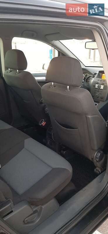 Минивэн Opel Zafira 2006 в Харькове