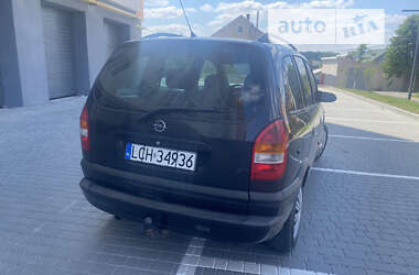 Минивэн Opel Zafira 2001 в Виннице