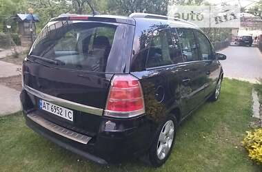 Минивэн Opel Zafira 2006 в Косове