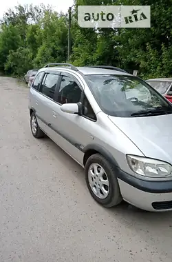 Opel Zafira 2004