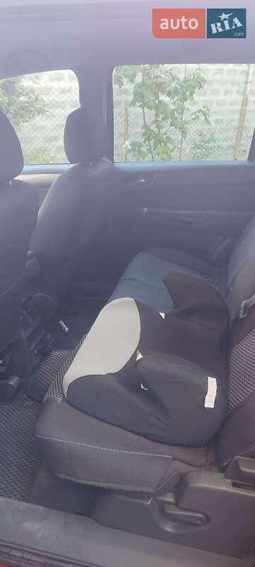 Мінівен Opel Zafira 2009 в Тернополі фото 8 Мінівен Opel Zafira 2009 в Тернополі