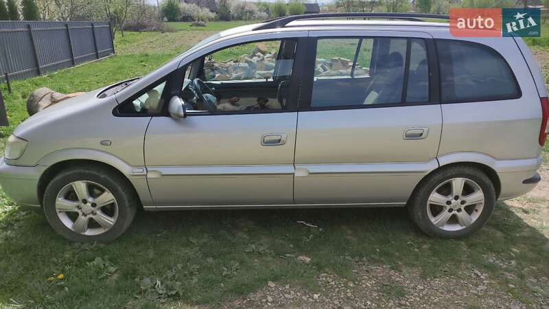 Мінівен Opel Zafira 2004 в Сторожинці фото 3 Мінівен Opel Zafira 2004 в Сторожинці