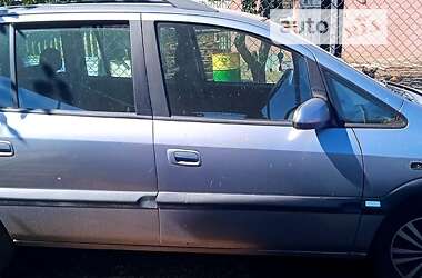 Минивэн Opel Zafira 2004 в Николаеве