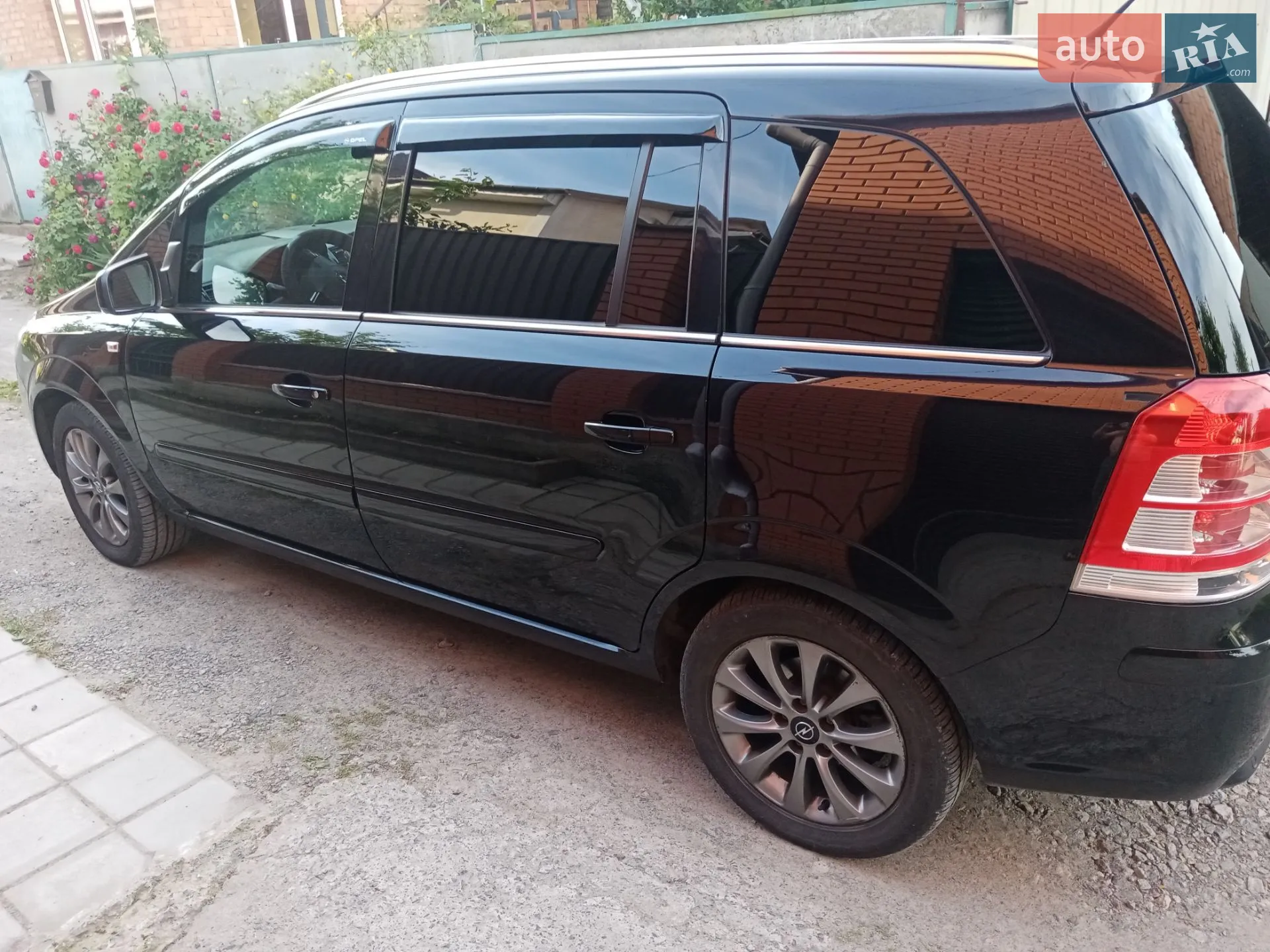 2011 Opel Zafira - мініатюра 21