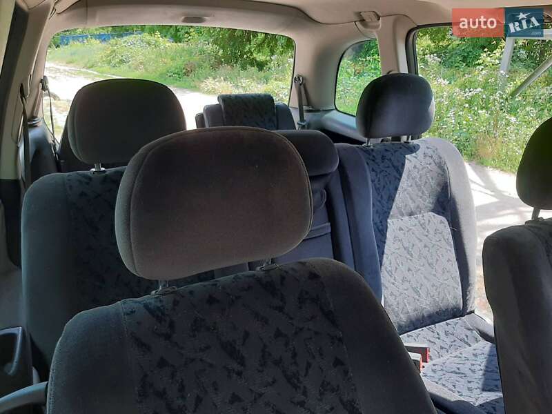Мінівен Opel Zafira 1999 в Харкові