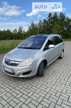 Минивэн Opel Zafira 2009 в Дрогобыче