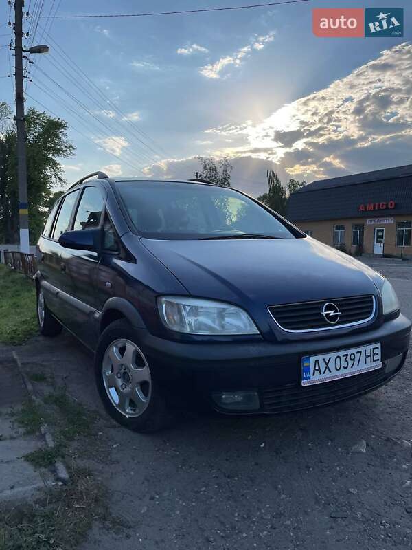 Opel Zafira 2000