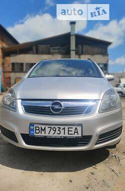 Минивэн Opel Zafira 2006 в Сумах