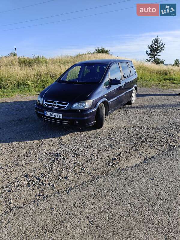 Минивэн Opel Zafira 2003 в Львове