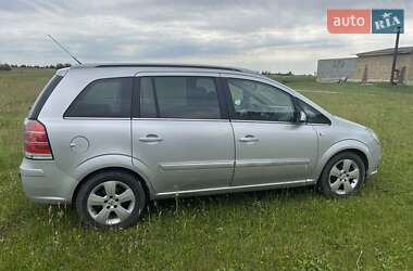 Минивэн Opel Zafira 2006 в Березному