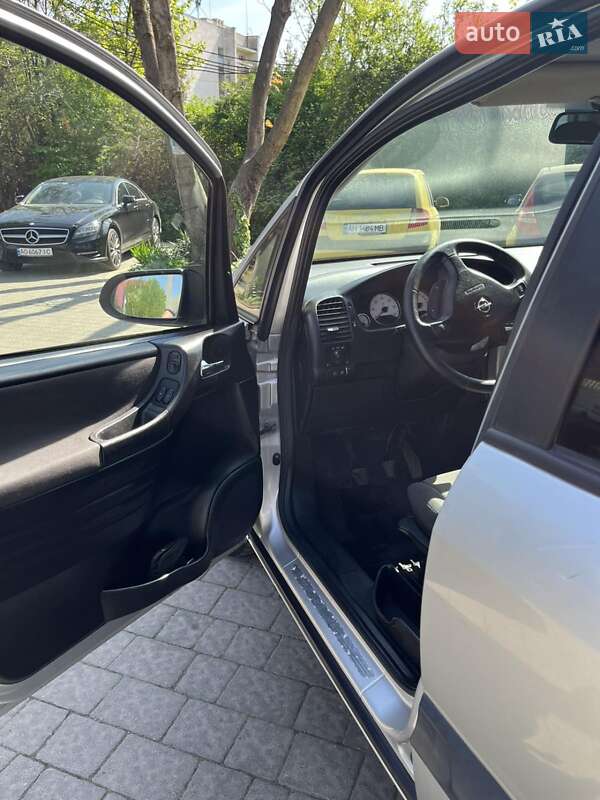 Минивэн Opel Zafira 2003 в Ужгороде фото 6 Минивэн Opel Zafira 2003 в Ужгороде