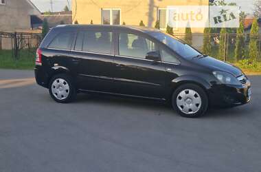 Мінівен Opel Zafira 2011 в Коломиї