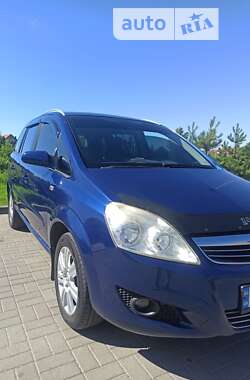 Мінівен Opel Zafira 2008 в Хмельницькому