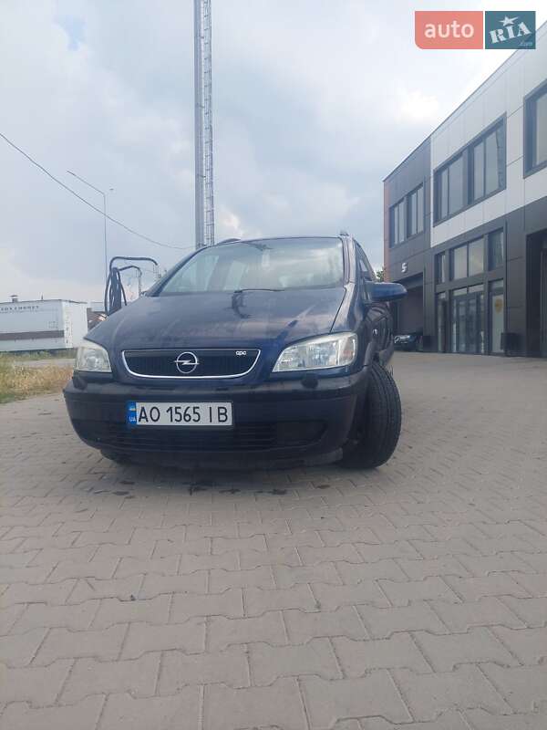 Opel Zafira 2001