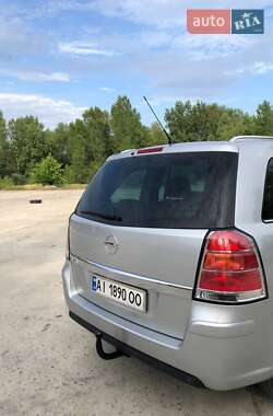 Мінівен Opel Zafira 2010 в 