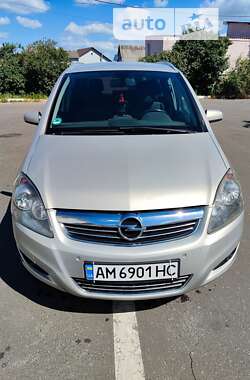 Мінівен Opel Zafira 2008 в Ірпені