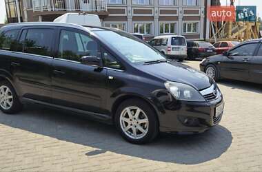 Минивэн Opel Zafira 2008 в 