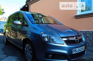 Минивэн Opel Zafira 2007 в Ровно