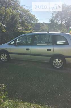 Минивэн Opel Zafira 1999 в Ивано-Франковске