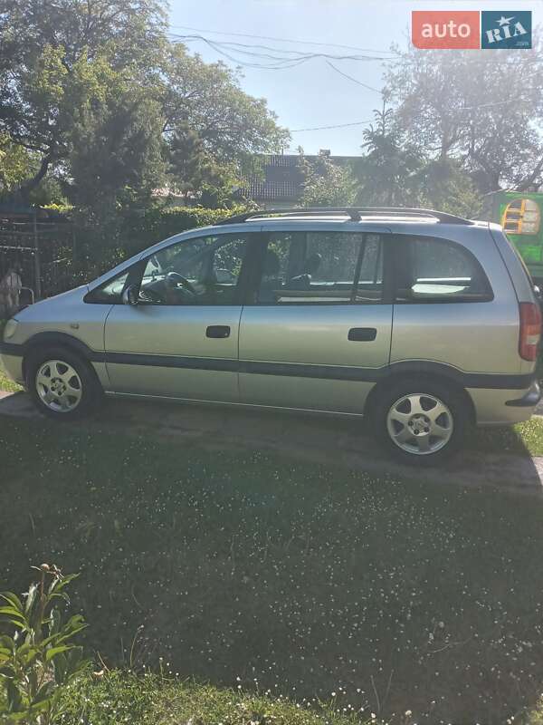 Opel Zafira 1999