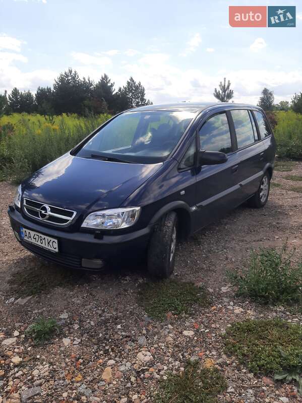 Минивэн Opel Zafira 2004 в Броварах