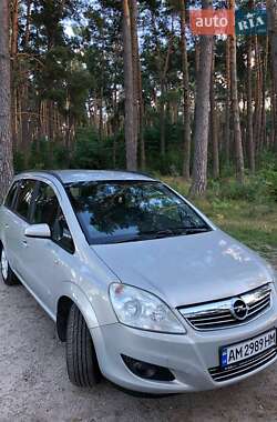 Минивэн Opel Zafira 2008 в 