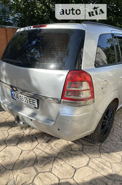 Мінівен Opel Zafira 2008 в Києві